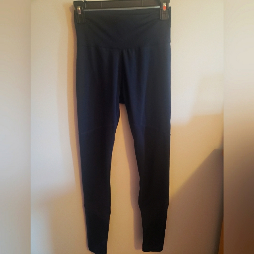 Adidas Gym work out leggings.